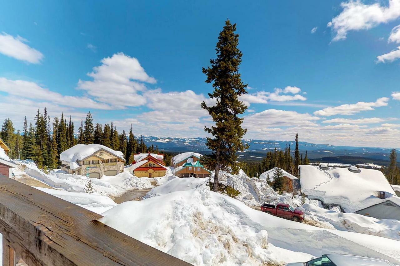 Апартаменти South Face B Big White Ski Resort Екстер'єр фото