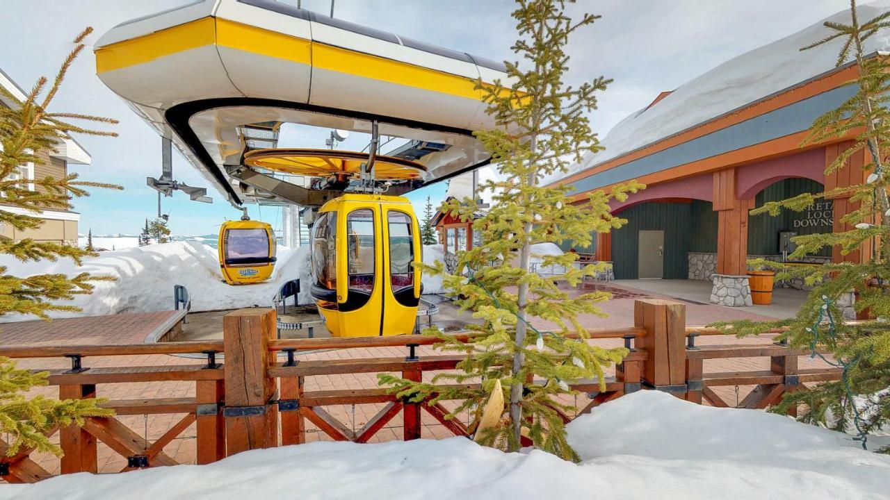 Апартаменти South Face B Big White Ski Resort Екстер'єр фото