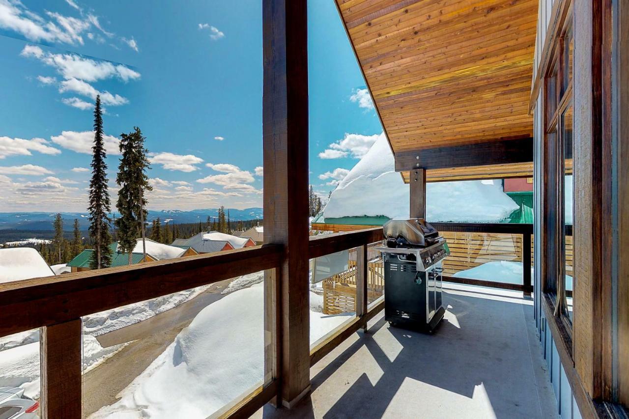 Апартаменти South Face B Big White Ski Resort Екстер'єр фото